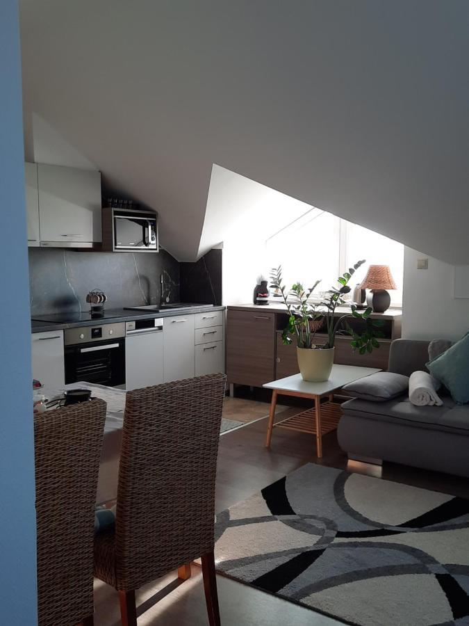 Kamilla Apartman Villapark Buk Ngoại thất bức ảnh
