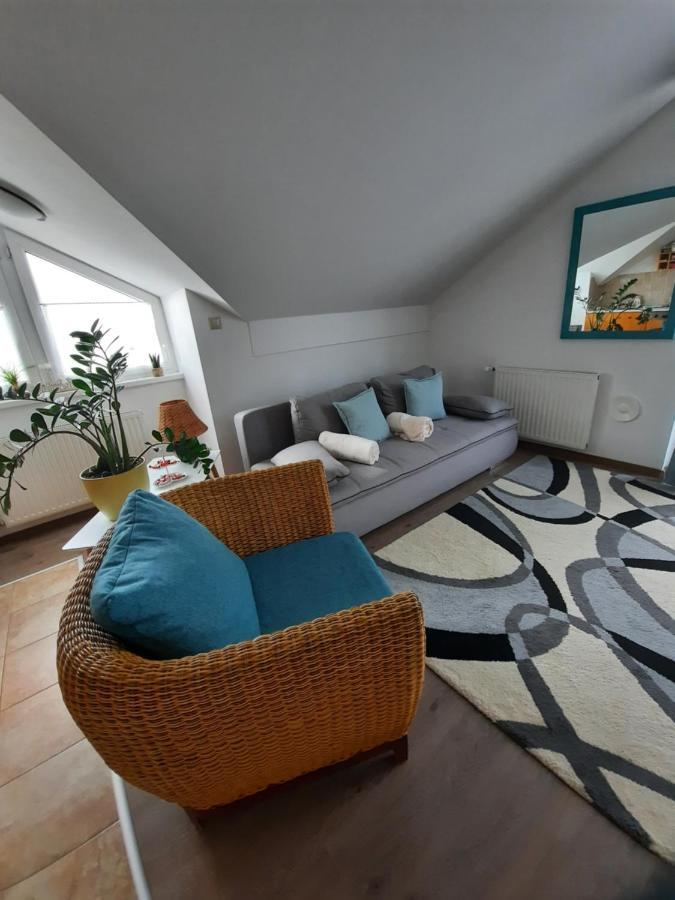 Kamilla Apartman Villapark Buk Ngoại thất bức ảnh