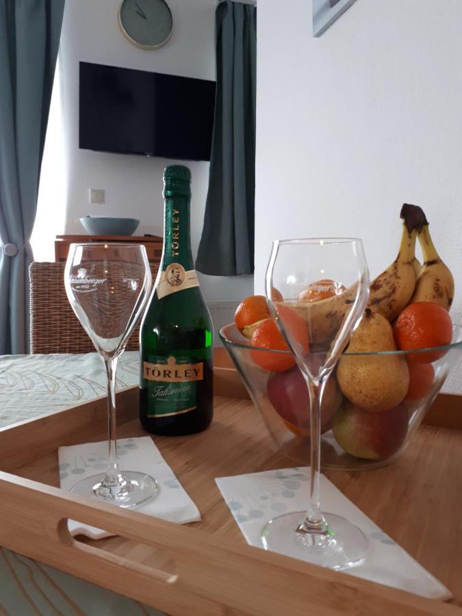 Kamilla Apartman Villapark Buk Ngoại thất bức ảnh